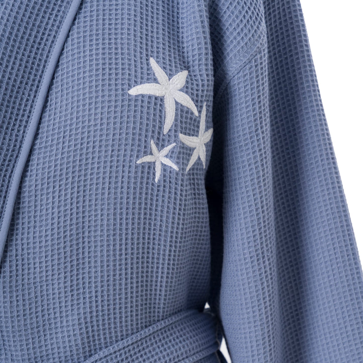 Starfish Embroidery Waffle Bathrobe