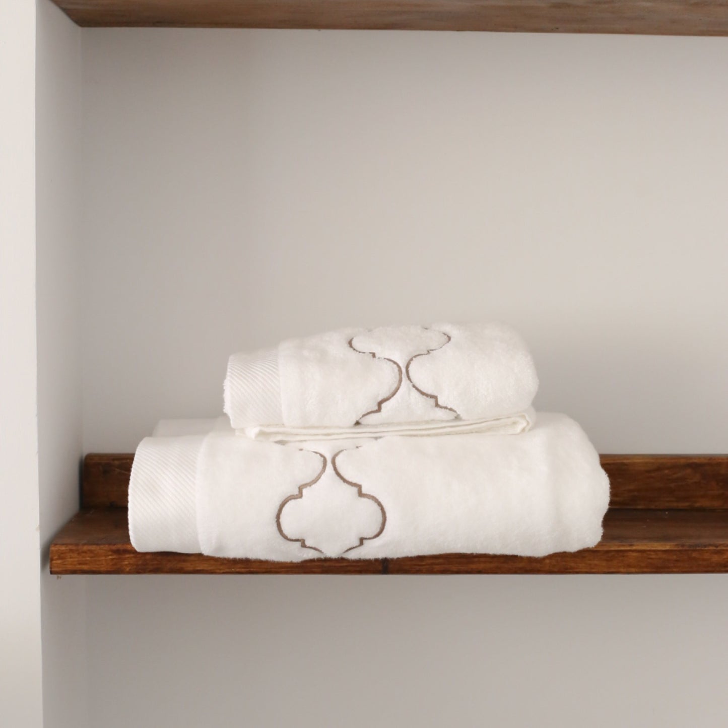 Catena Towel