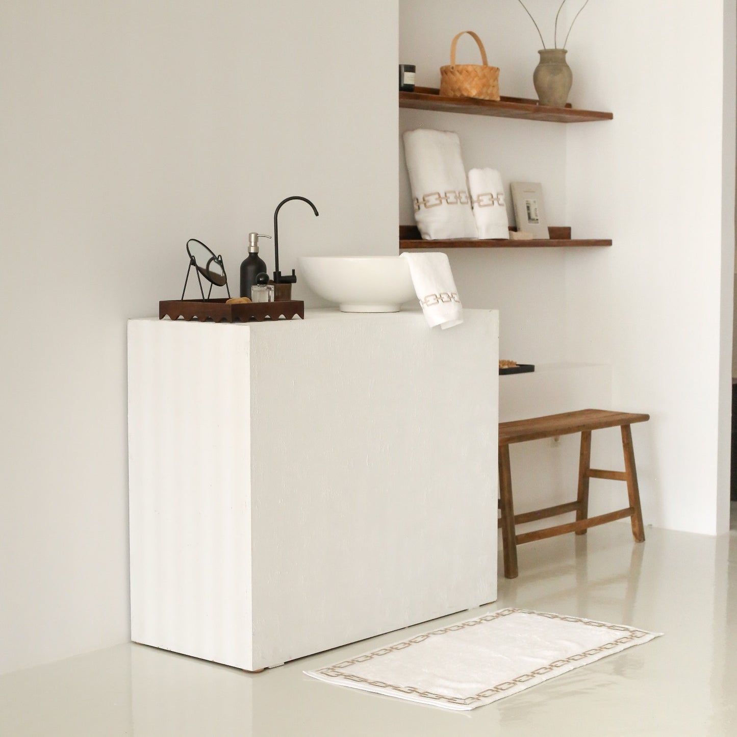 Chain Embroidery Cotton Bath Mat