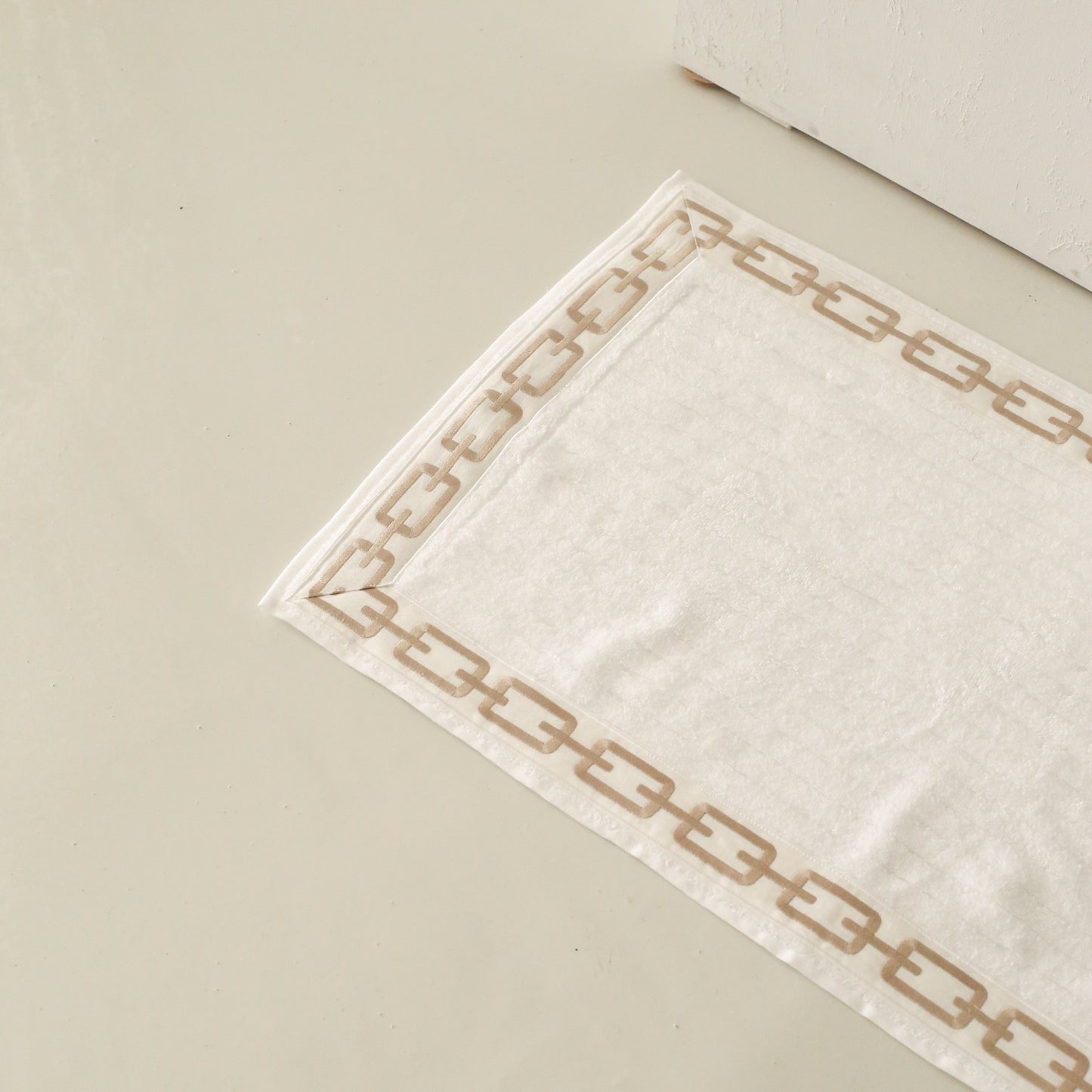 Chain Embroidery Cotton Bath Mat