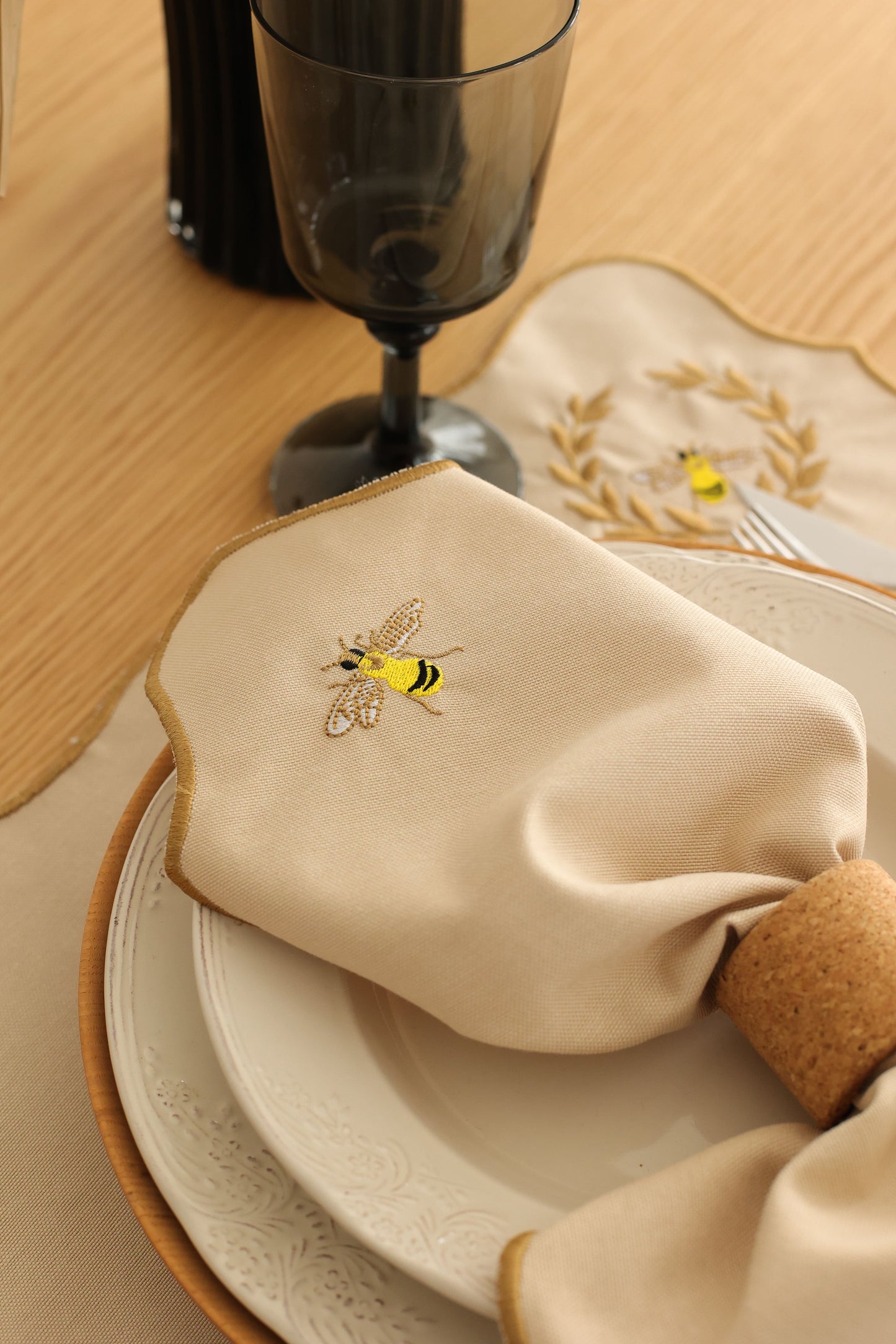 Bee Embroidery Cotton Napkin (Set of 2)