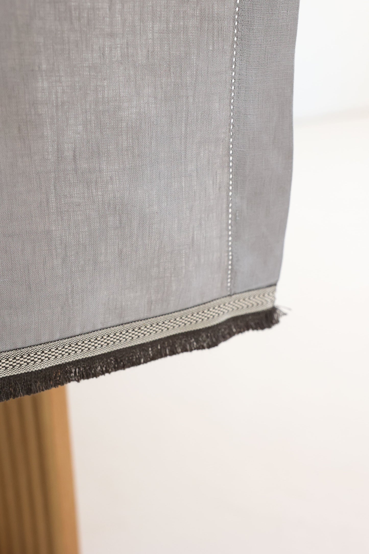Oliva Linen Runner
