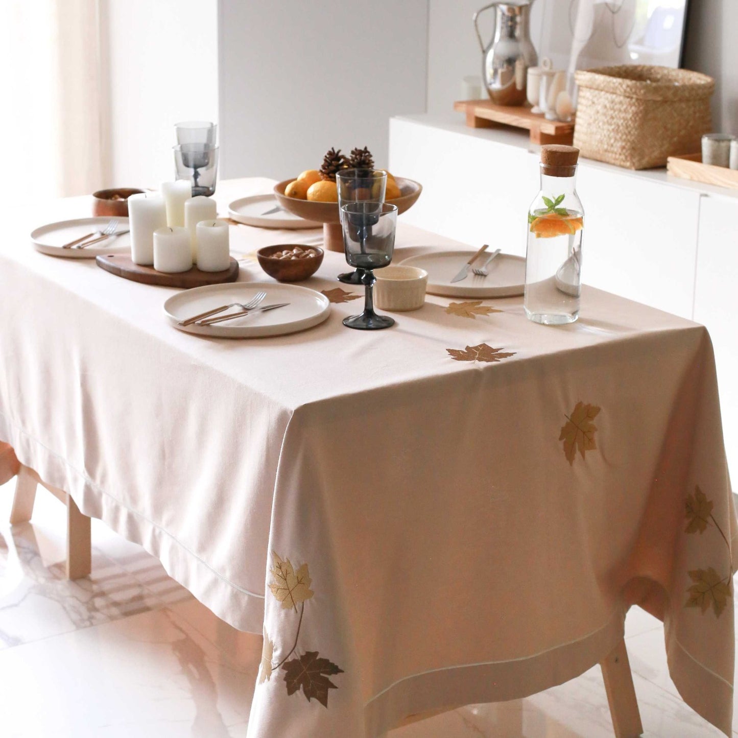 Molla - Leaves Embroidery Cotton Tablecloth