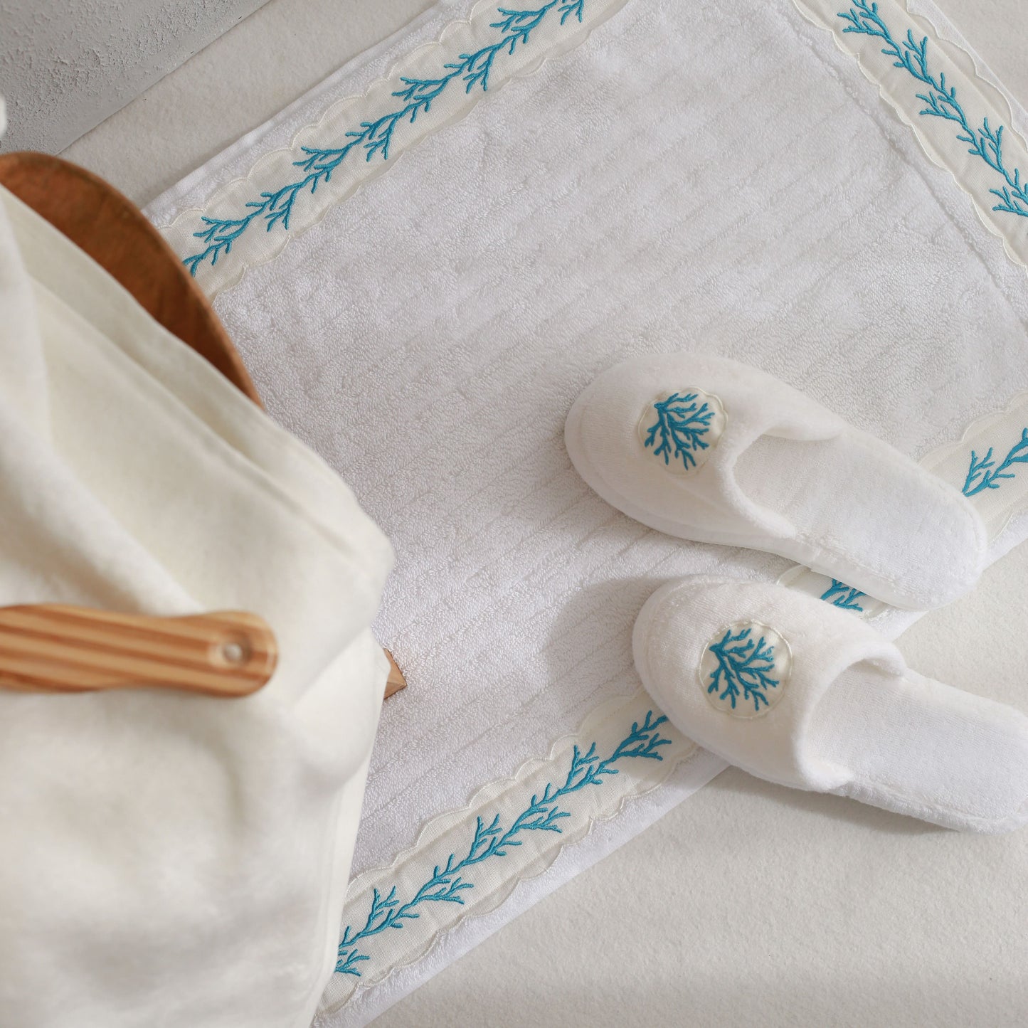 Turquoise Coral Cotton Bath Mat