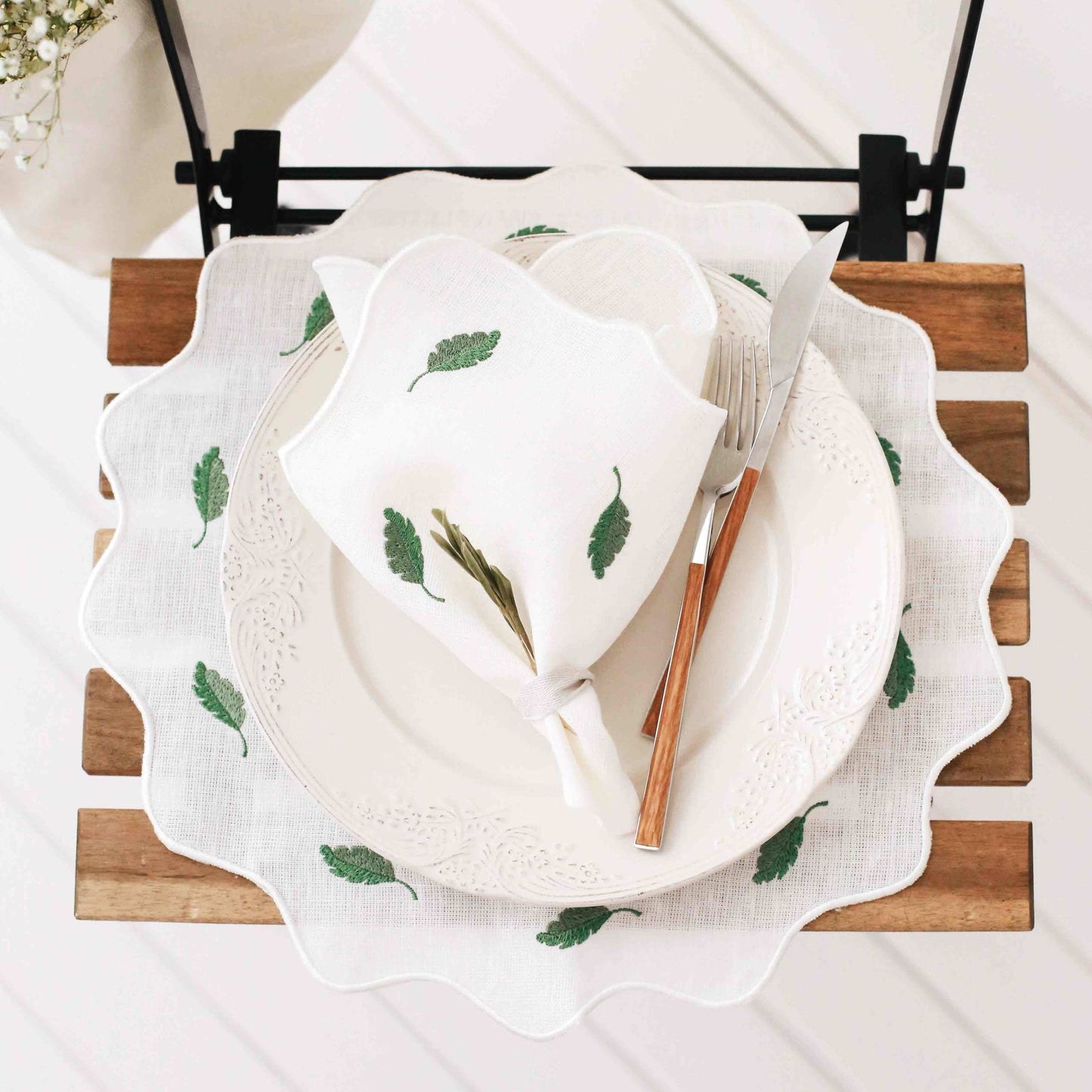 Flora Linen Placemats (Set of 2)
