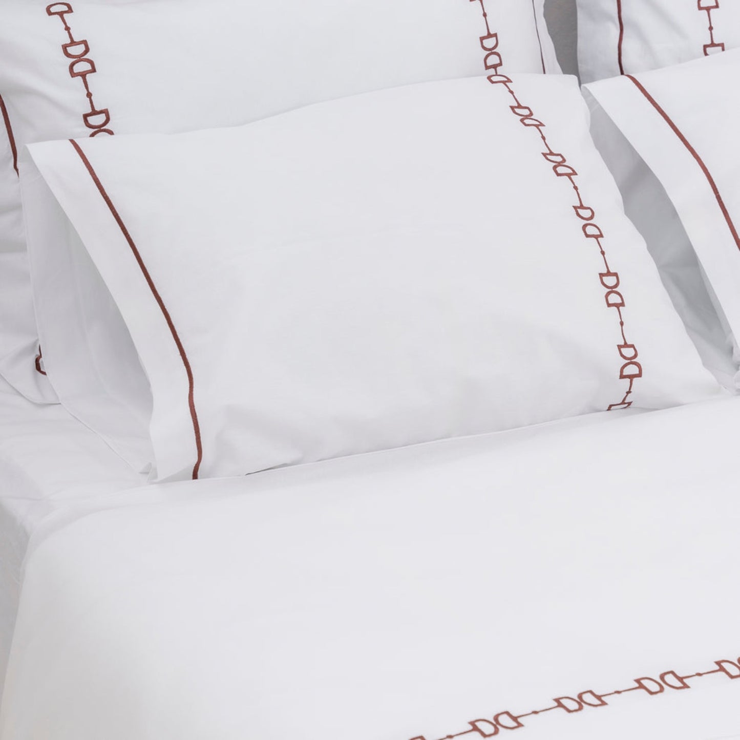 Brown Chain Bedding Set