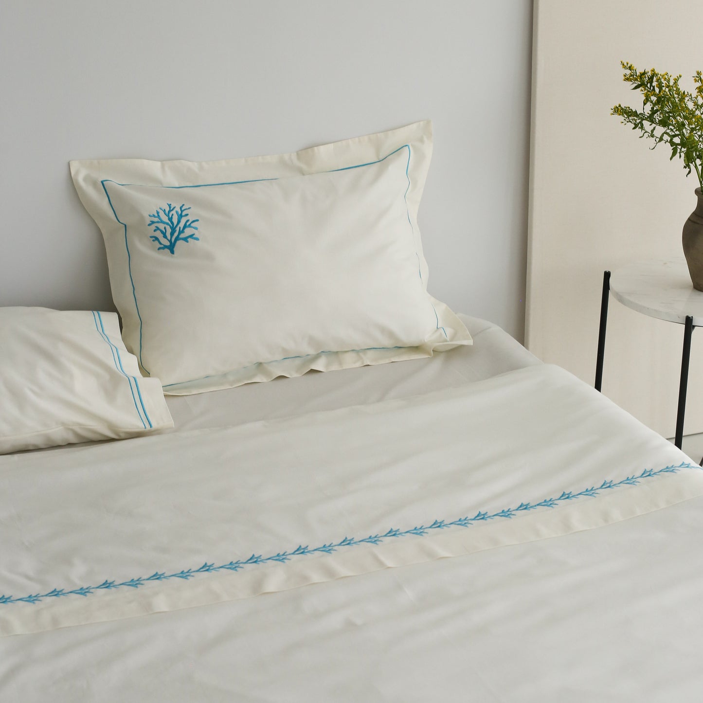 Turquoise Coral Bedding Set