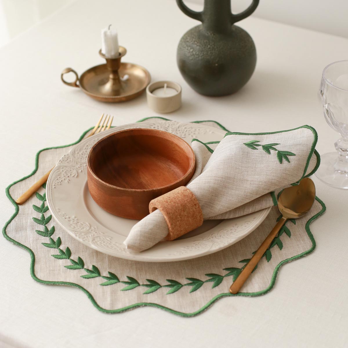 Green Leaves Linen Napkis (Set of 2)