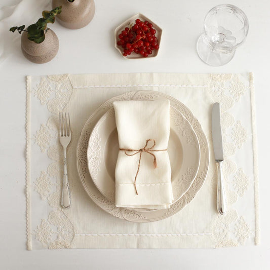 Lace Placemat (Set of 2)