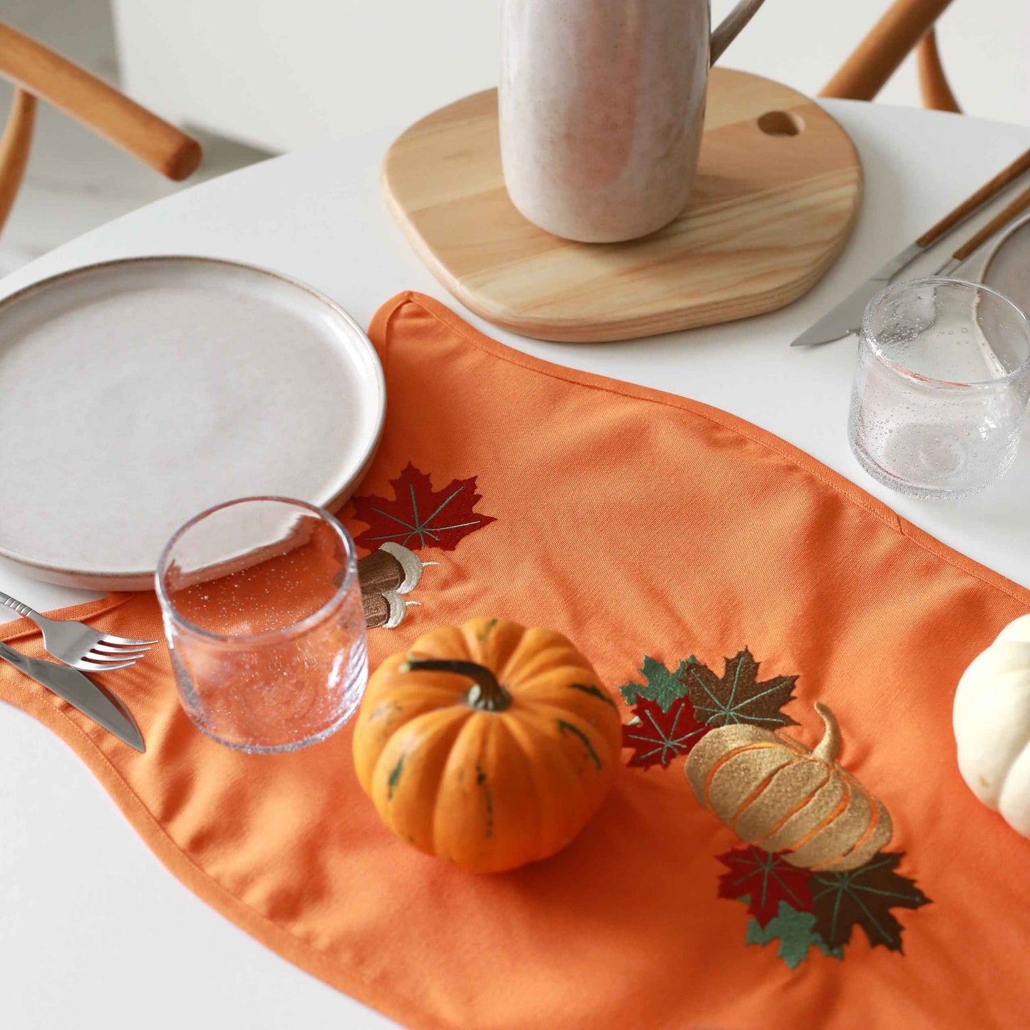 Pumpkin Embroidery Cotton Runner