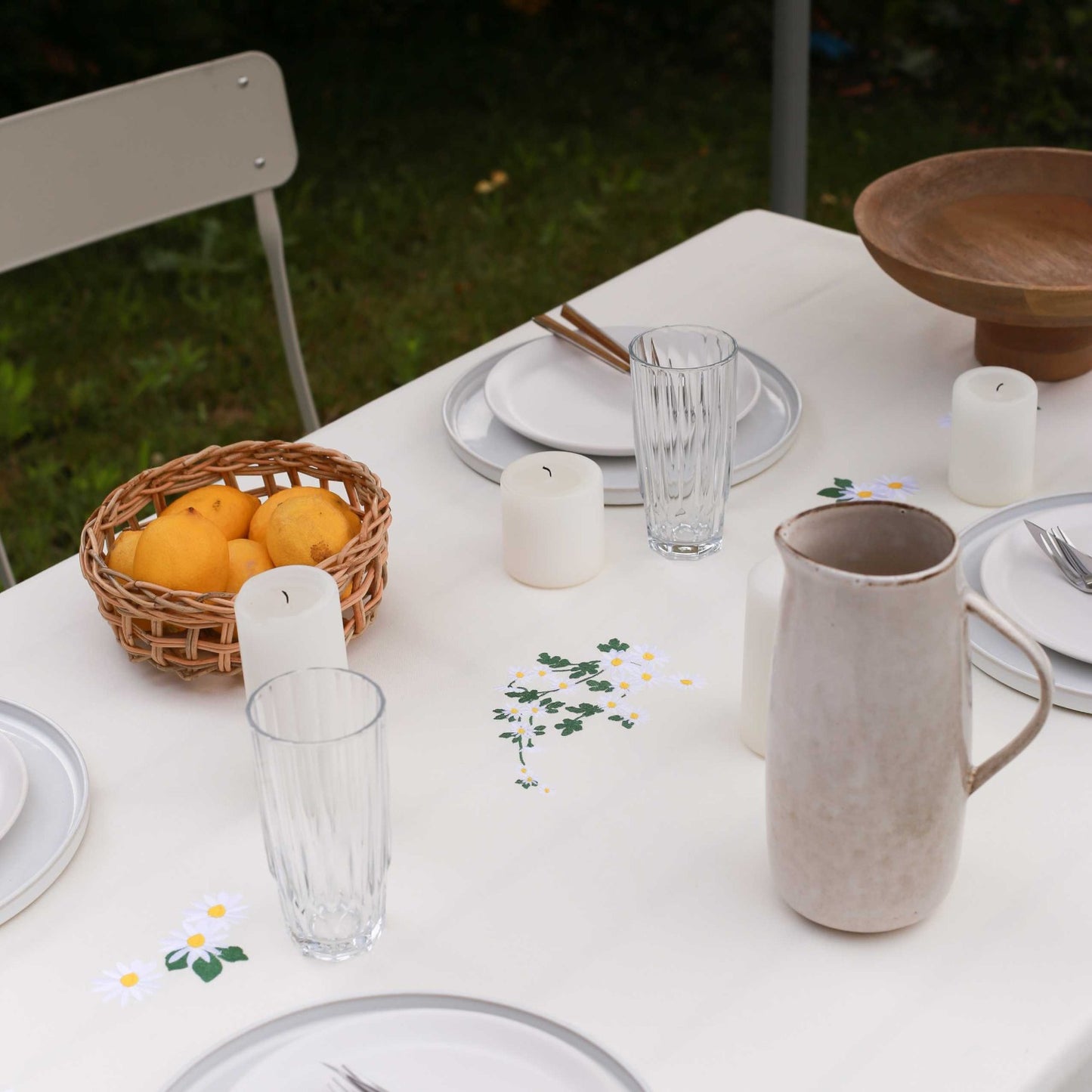 Papatya - Daisy Embroidery Cotton Tablecloth