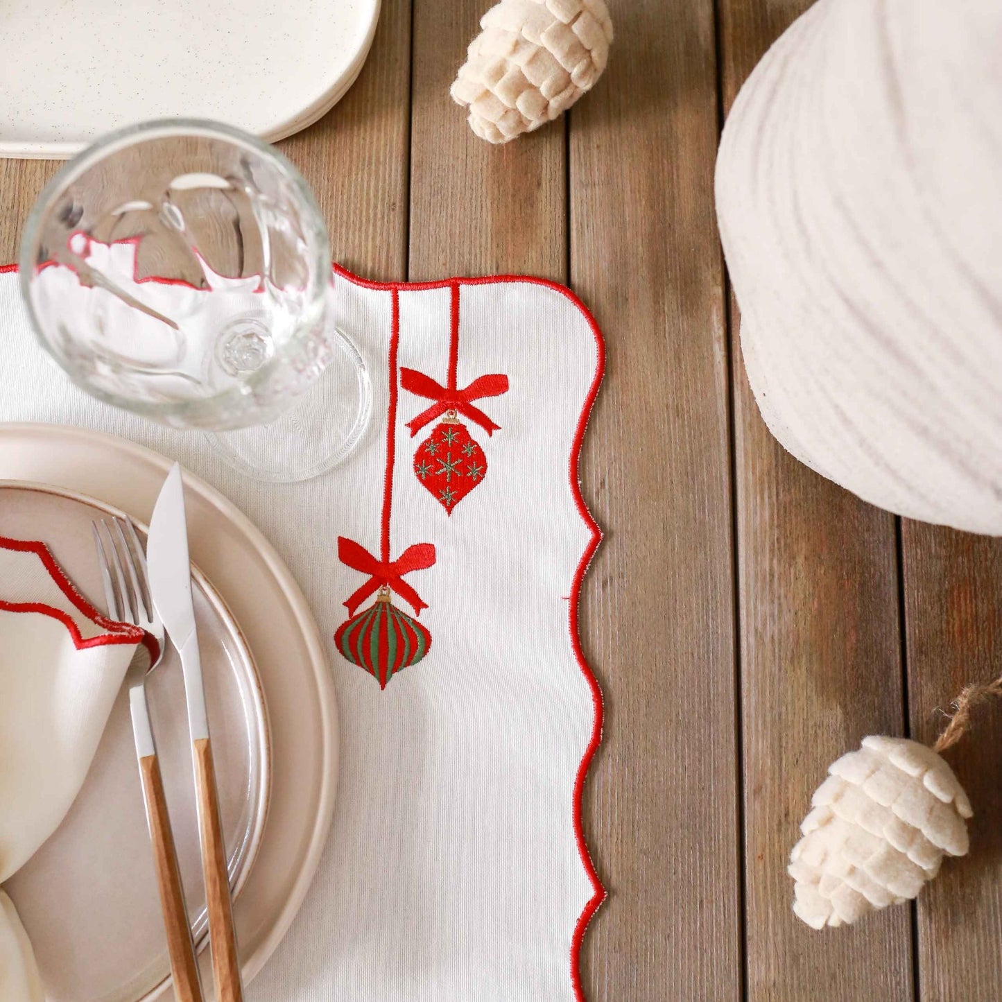 Bauble Embroidery Cotton Placemats (Set of 2)